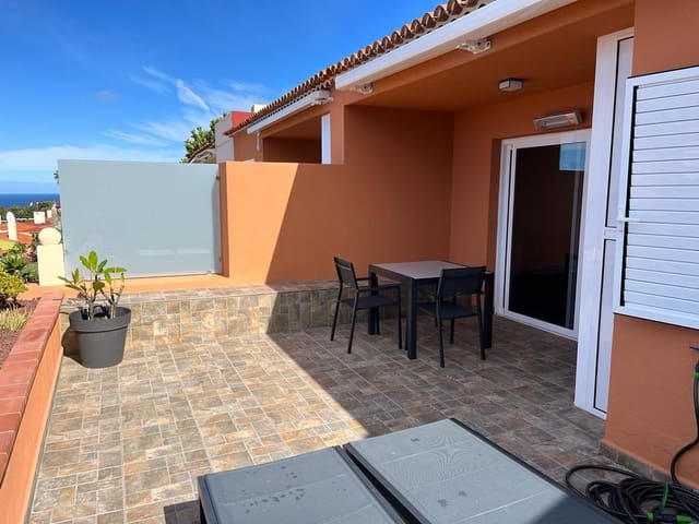 2 soveværelse Villa til salg i La Quinta, Santa Ursula med swimmingpool - € 329.000 (Ref: 9490926)