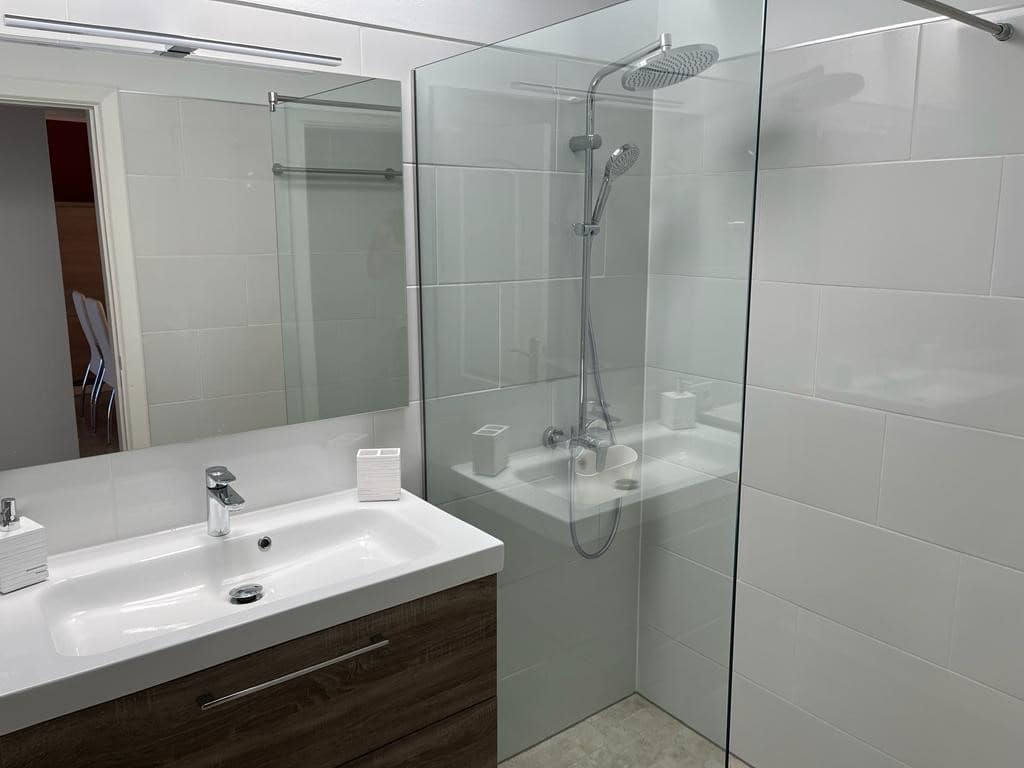 2 bedroom Villa for sale in La Quinta with pool - € 329,000 (Ref: 9490927)