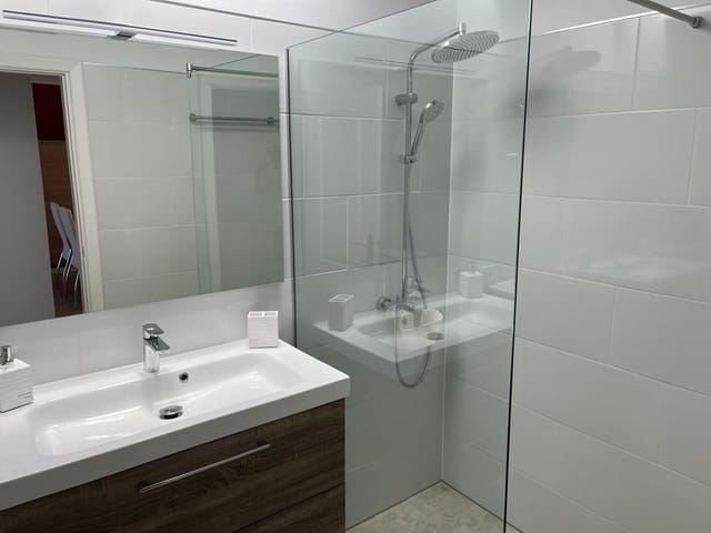 2 soveværelse Villa til salg i La Quinta, Santa Ursula med swimmingpool - € 329.000 (Ref: 9490927)