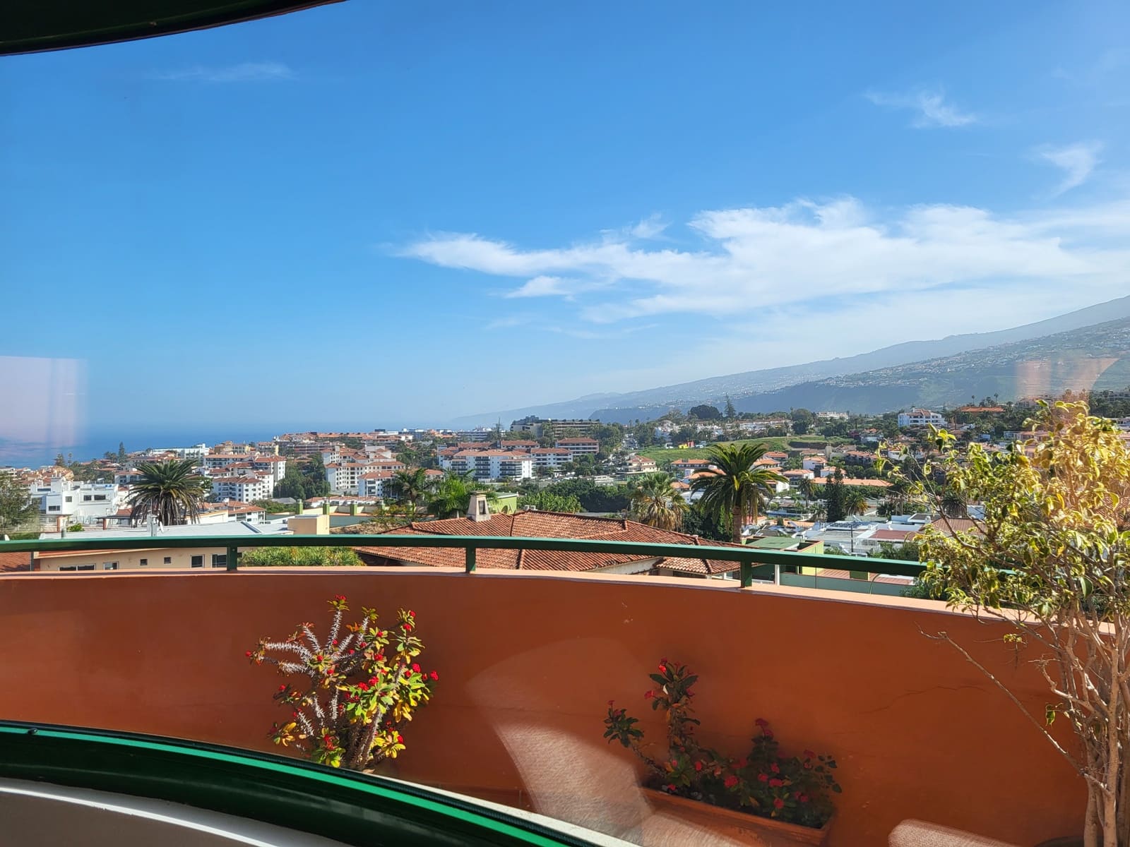 2 bedroom Apartment for rent in Puerto de la Cruz with pool garage - € 2,100 (Ref: 9547018)