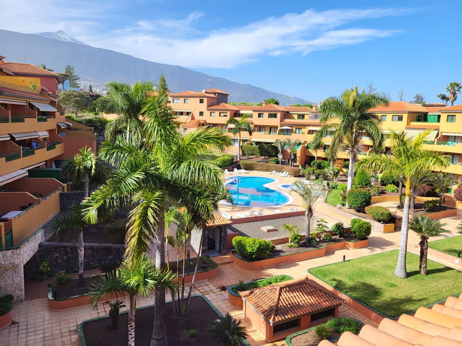 2 bedroom Apartment for rent in Puerto de la Cruz with pool garage - € 2,100 (Ref: 9547018)