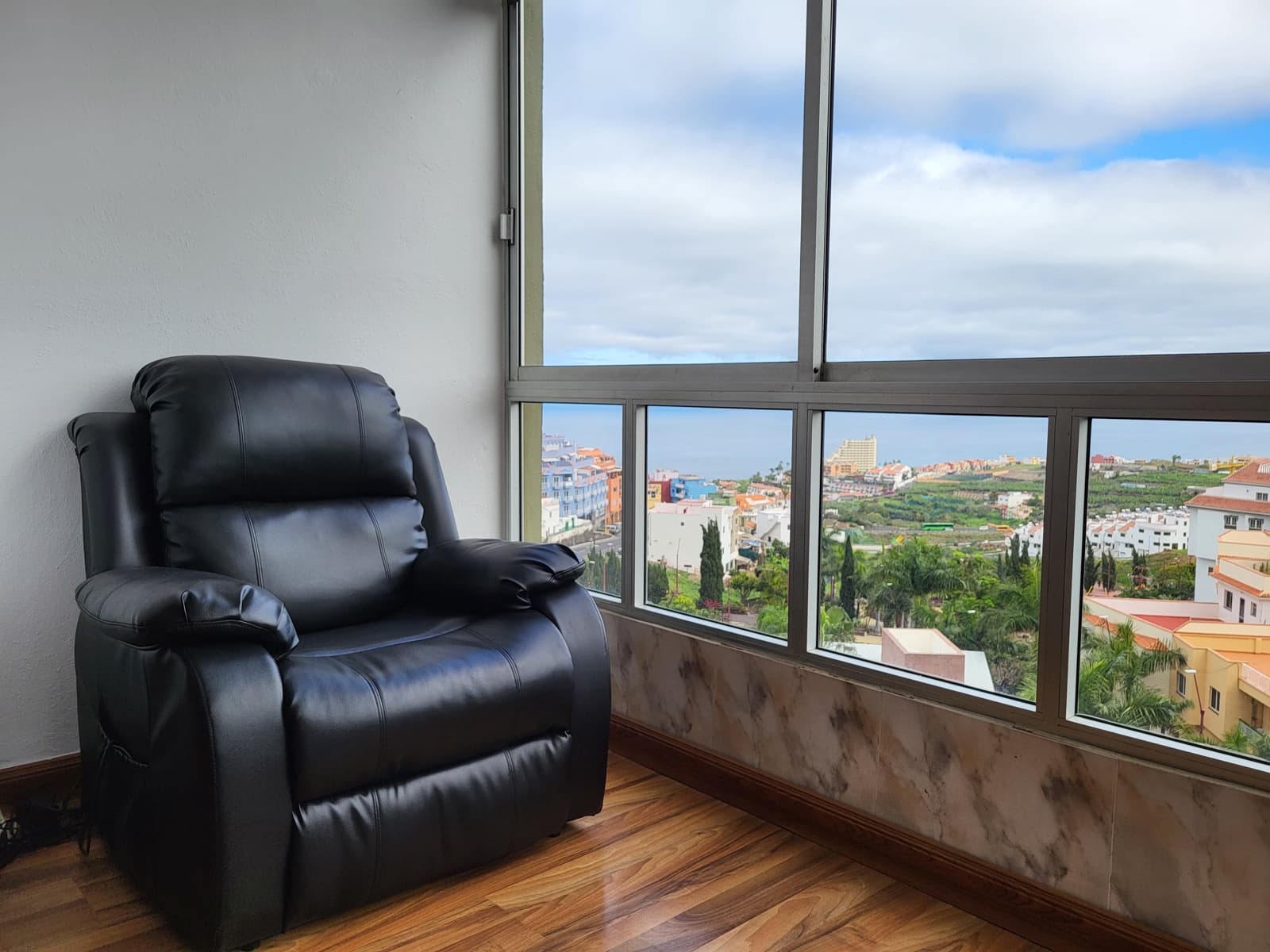 3 slaapkamer Appartement te koop in Los Realejos - € 198.000 (Ref: 9598296)