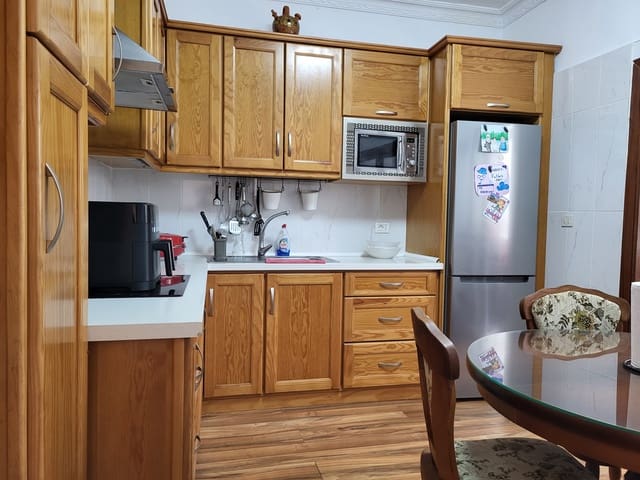 3 slaapkamer Appartement te koop in Los Realejos - € 198.000 (Ref: 9598296)