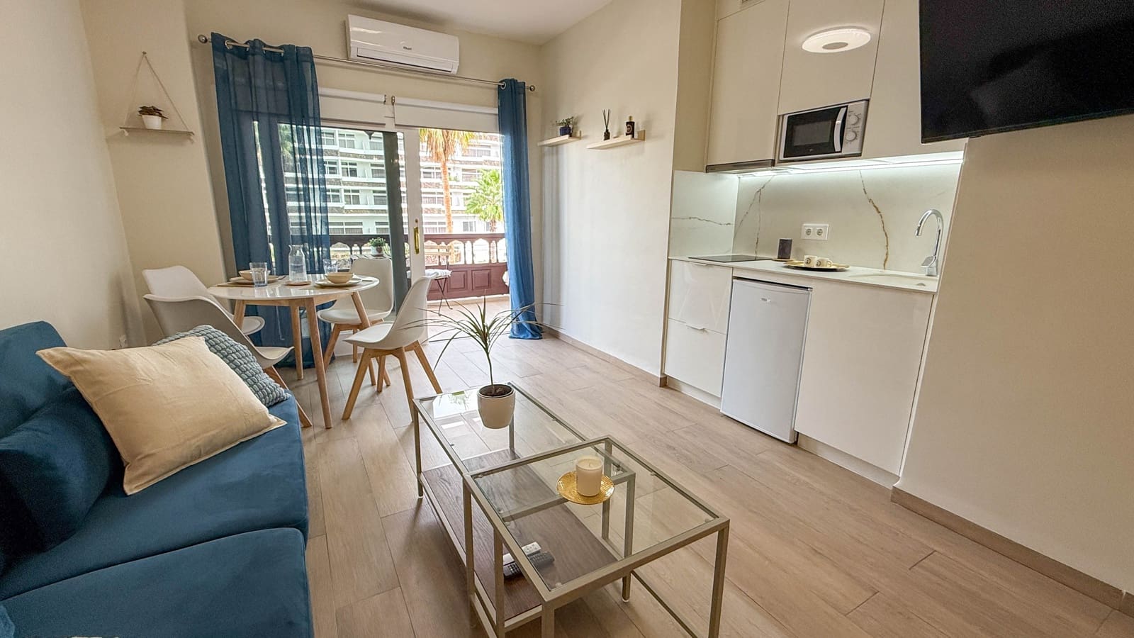 Apartamento en Puerto de la Cruz en venta con piscina - 219.500 € (Ref: 9613115)