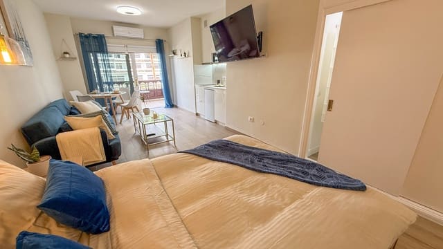 Apartamento en Puerto de la Cruz en venta con piscina - 219.500 € (Ref: 9613115)