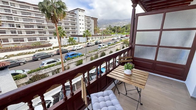 Apartamento en Puerto de la Cruz en venta con piscina - 219.500 € (Ref: 9613115)