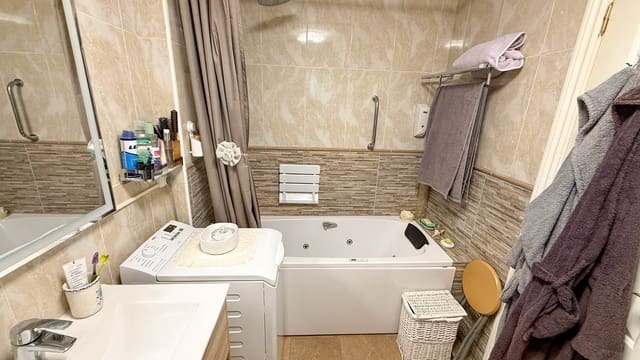 1 chambre Appartement à vendre à Puerto de la Cruz avec piscine garage - 265 000 € (Ref: 9632709)