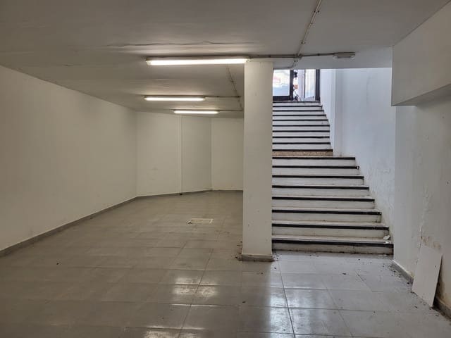 Kaupallinen vuokrattavana paikassa Puerto de la Cruz - 3 000 € (Ref: 9651005)