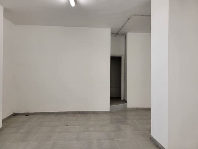 Local Comercial en Puerto de la Cruz en alquiler - 4.000 € (Ref: 9651006)