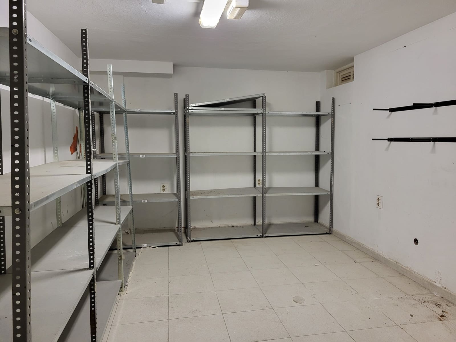 Commerciale da affittare in Puerto de la Cruz - 1.500 € (Rif: 9651007)