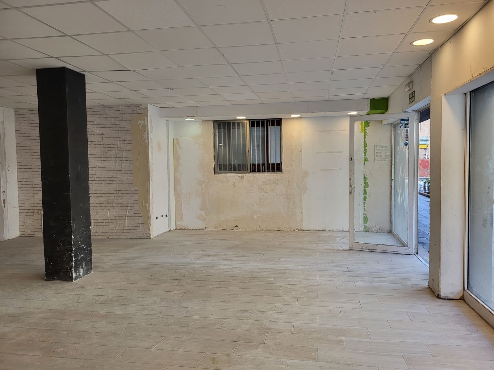 Commerciale da affittare in Puerto de la Cruz - 1.500 € (Rif: 9651007)