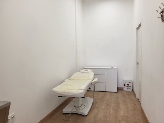 Commerciale da affittare in Puerto de la Cruz - 1.000 € (Rif: 9651008)