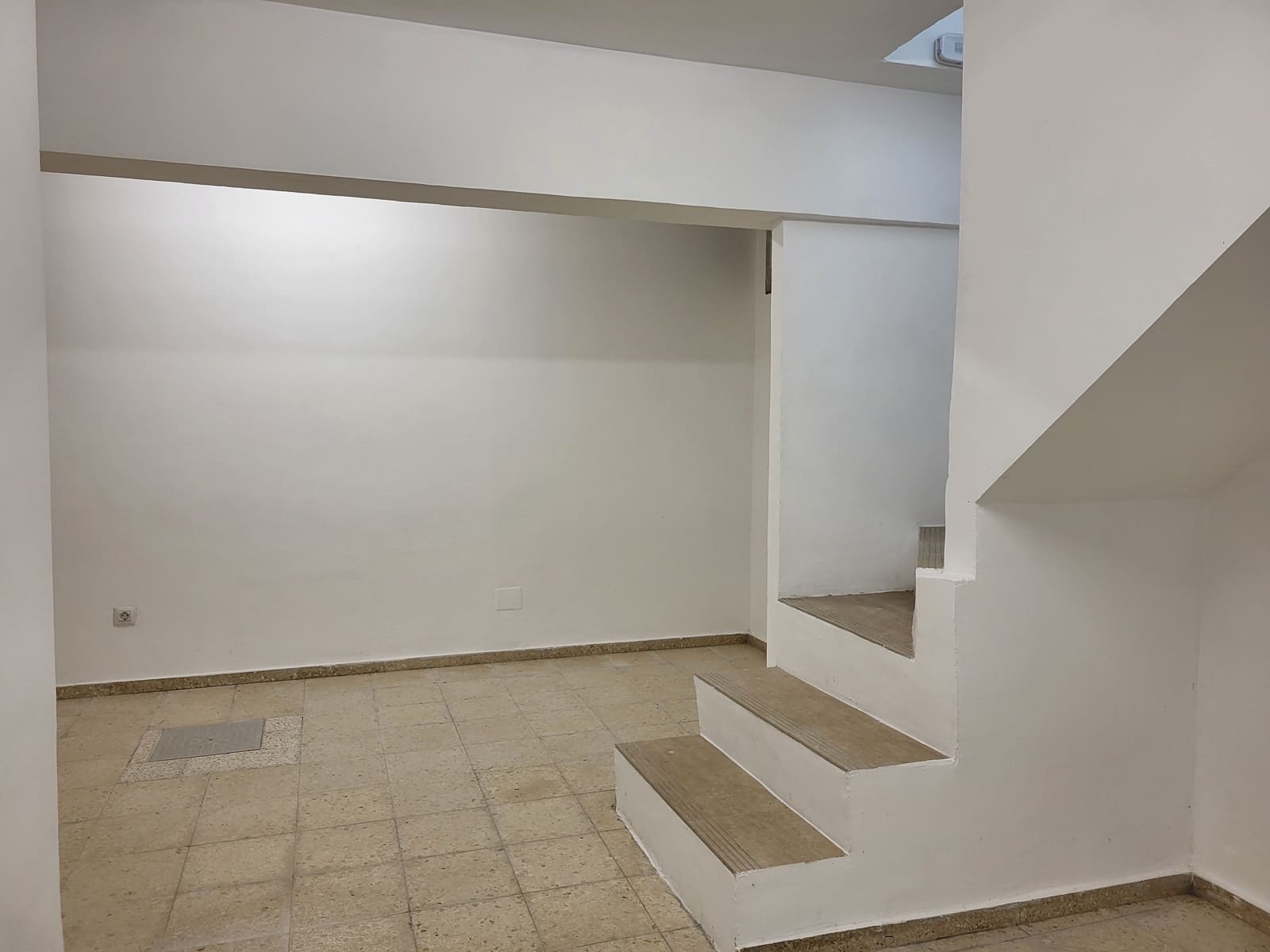 Erhverv til leje i Puerto de la Cruz - € 1.250 (Ref: 9651009)