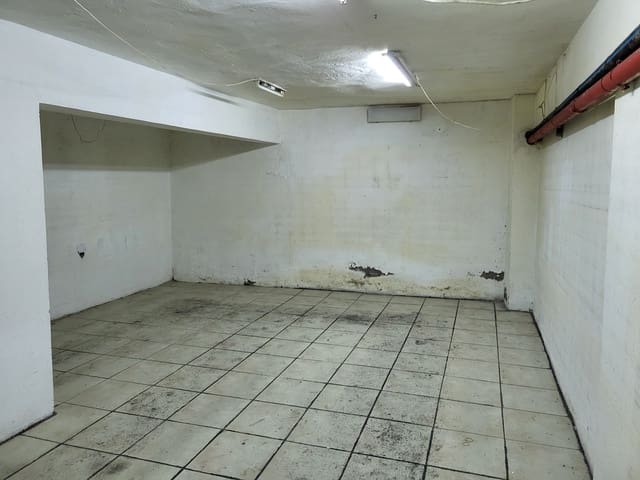 Commerciale da affittare in Puerto de la Cruz - 2.000 € (Rif: 9651011)
