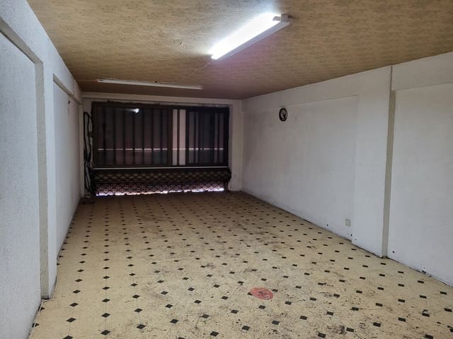 Commerciale da affittare in Puerto de la Cruz - 2.000 € (Rif: 9651011)