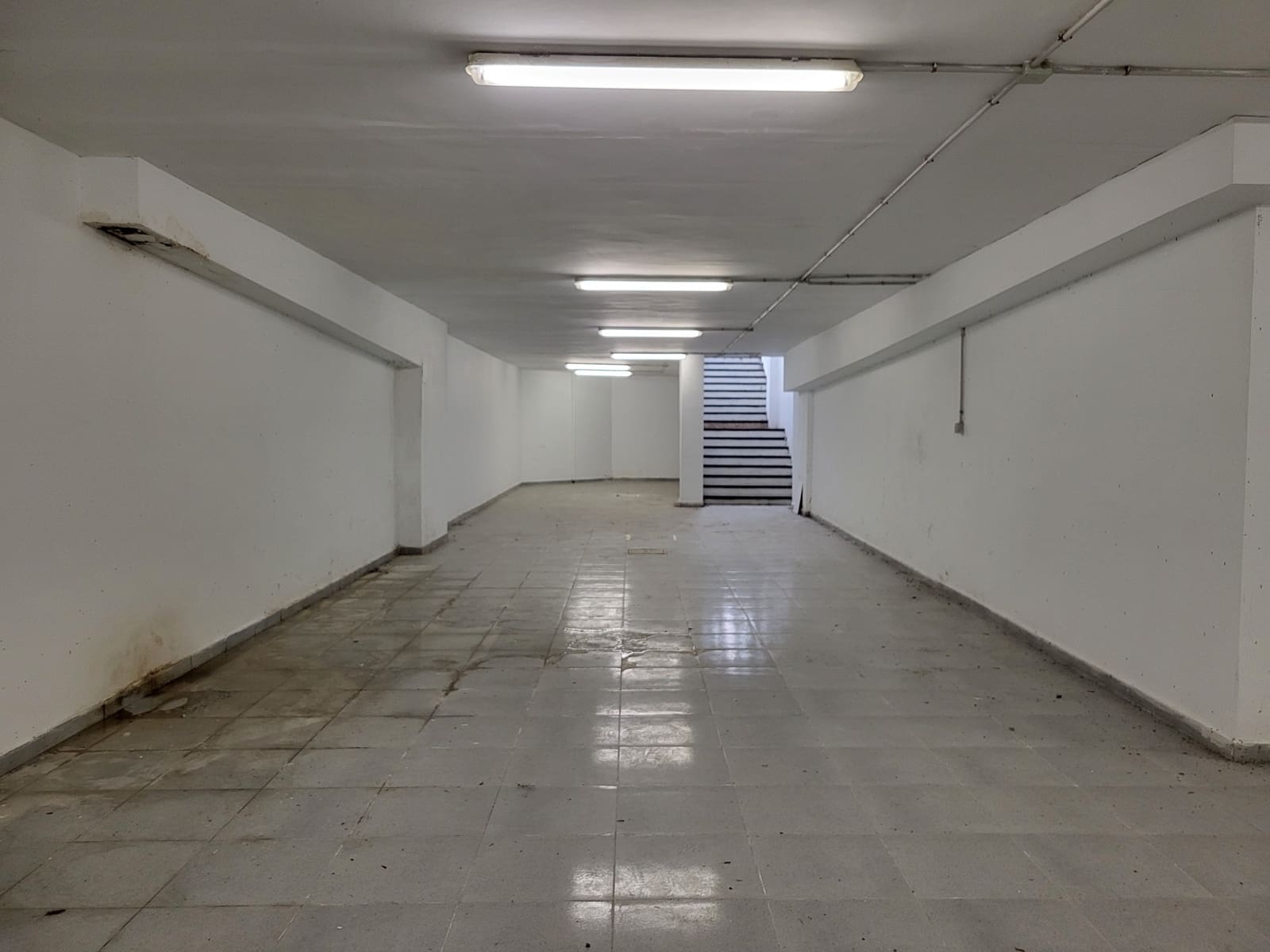 Commercial for rent in Puerto de la Cruz - € 7,000 (Ref: 9737159)