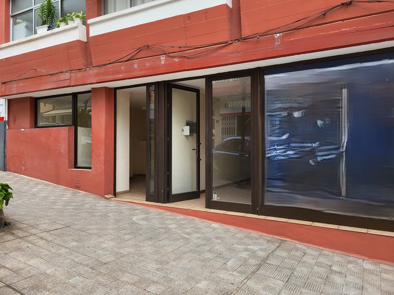 Commercial for rent in Puerto de la Cruz - € 750 (Ref: 9788840)