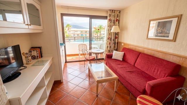 Lejlighed til salg i Puerto de la Cruz med swimmingpool - € 180.000 (Ref: 9793519)