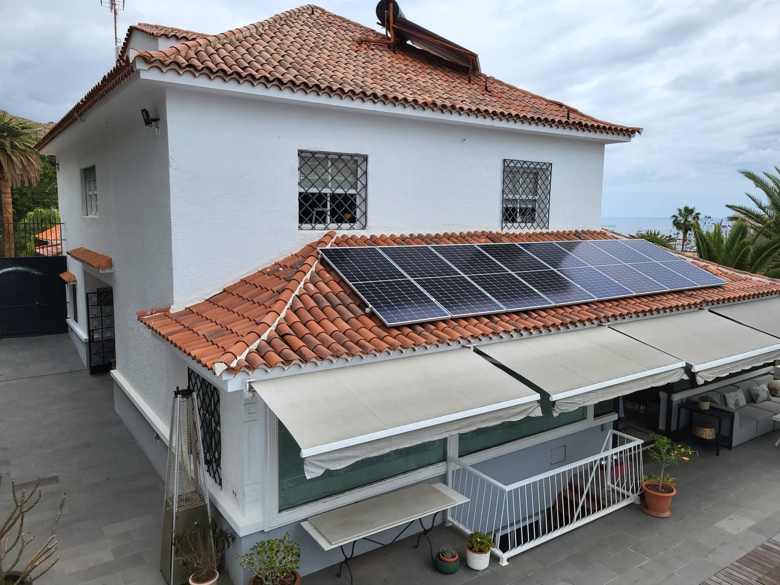 7 slaapkamer Villa te koop in Santa Cruz de Tenerife met zwembad garage - € 2.600.000 (Ref: 9810428)