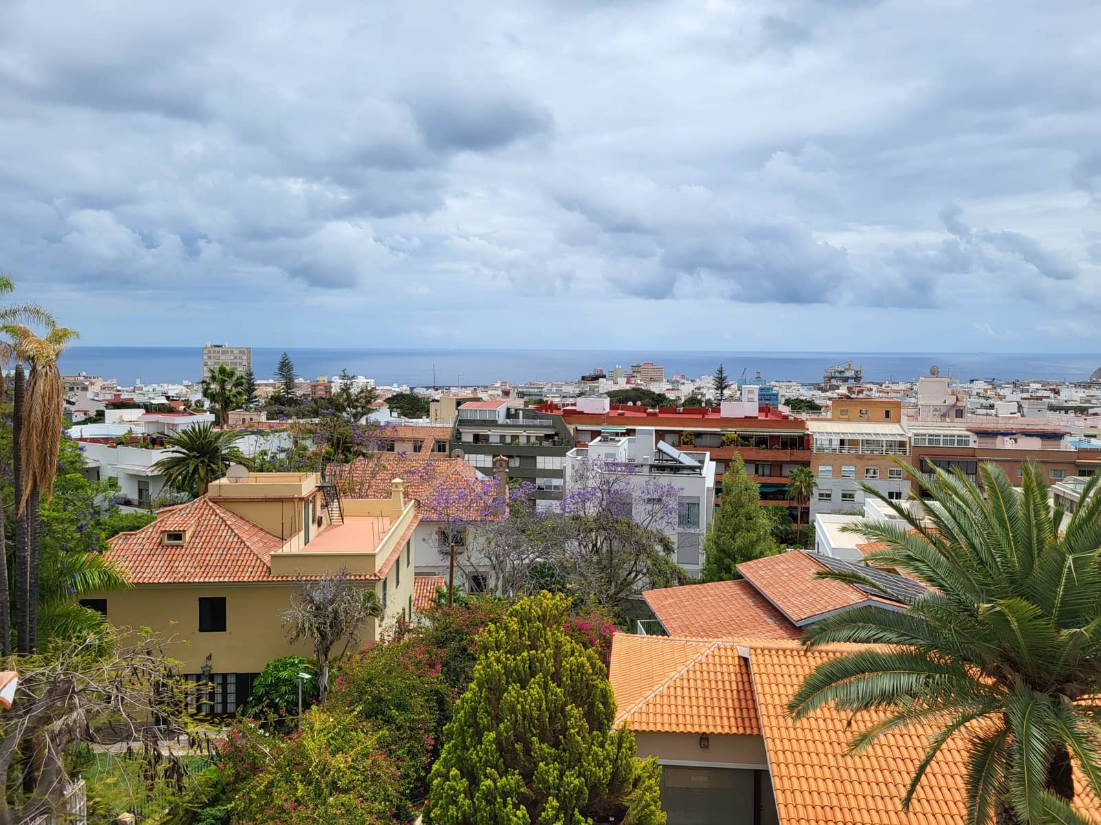 7 slaapkamer Villa te koop in Santa Cruz de Tenerife met zwembad garage - € 2.600.000 (Ref: 9810428)