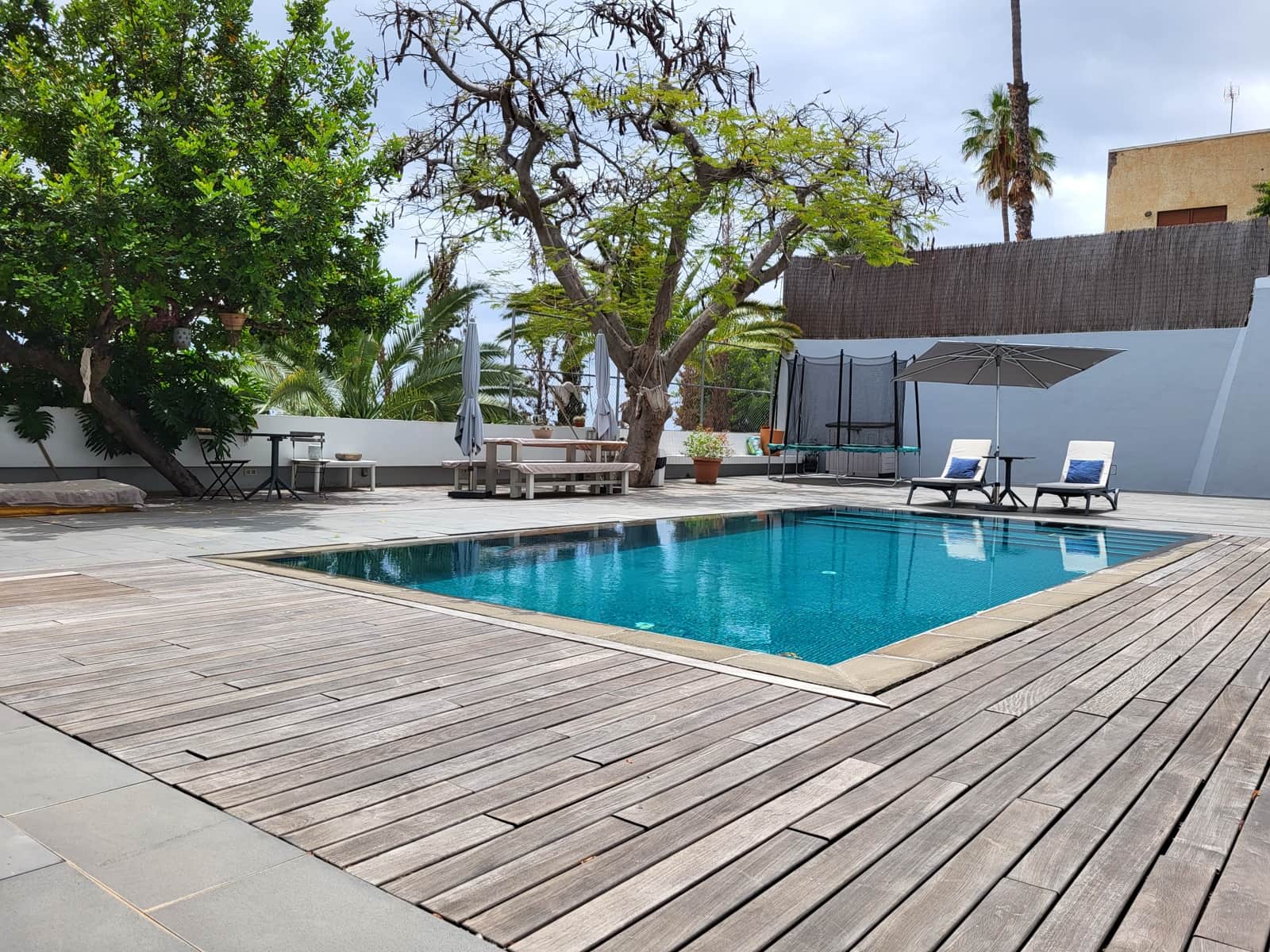 7 slaapkamer Villa te koop in Santa Cruz de Tenerife met zwembad garage - € 2.600.000 (Ref: 9810428)