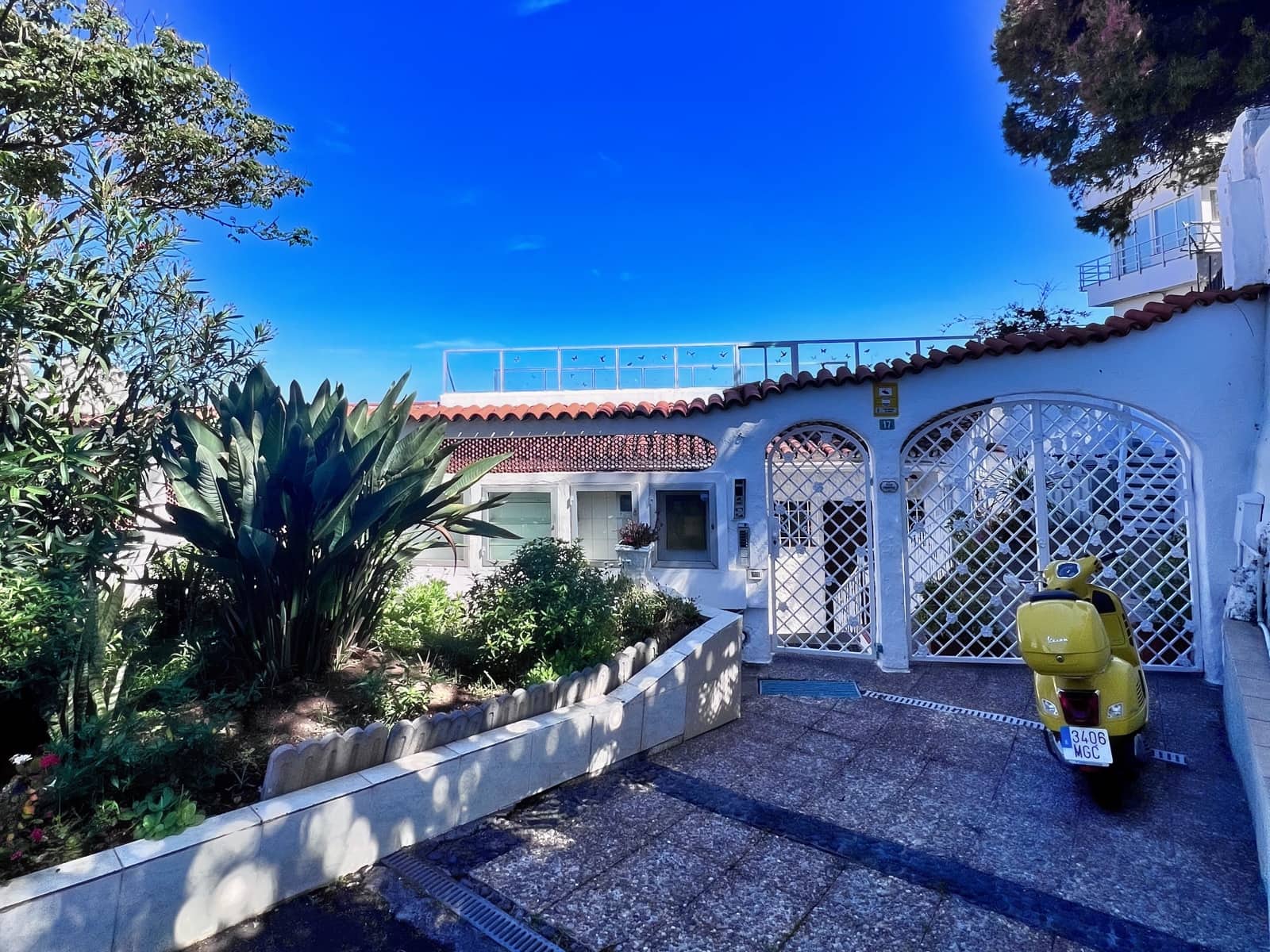 6 chambre Villa/Maison à vendre à Puerto de la Cruz - 695 000 € (Ref: 9815158)