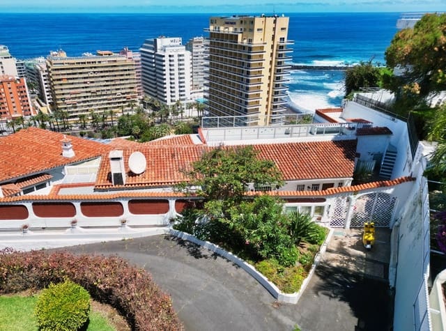 6 chambre Villa/Maison à vendre à Puerto de la Cruz - 695 000 € (Ref: 9815158)