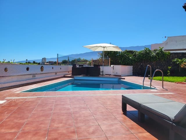 3 slaapkamer Villa te koop in Los Realejos met zwembad garage - € 649.000 (Ref: 9816208)