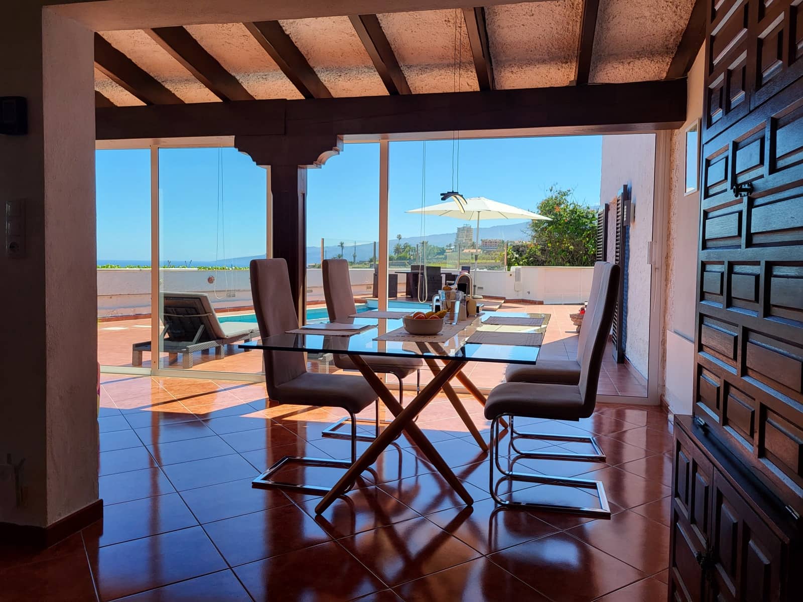 3 slaapkamer Villa te koop in Los Realejos met zwembad garage - € 649.000 (Ref: 9816208)