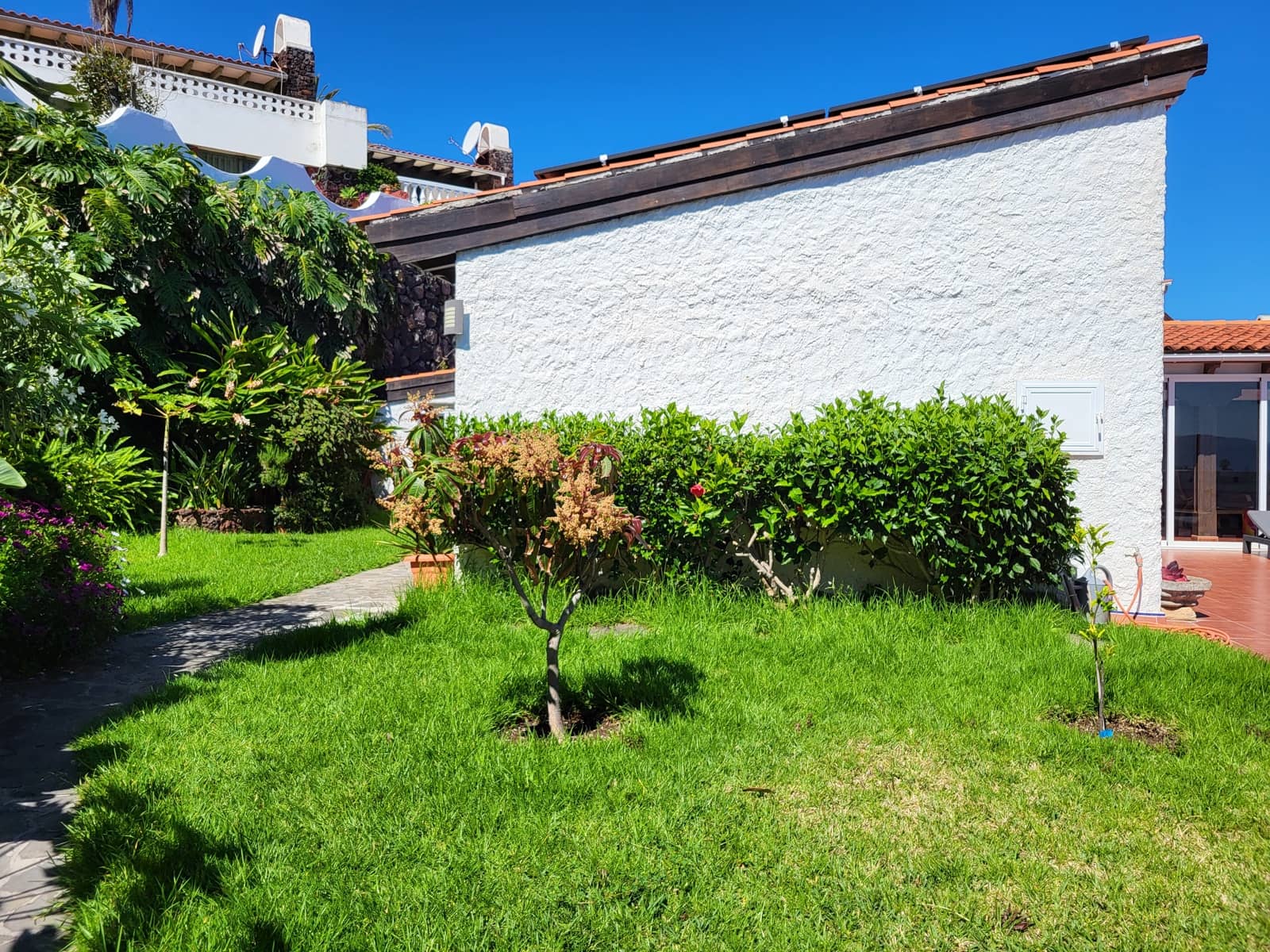 3 slaapkamer Villa te koop in Los Realejos met zwembad garage - € 649.000 (Ref: 9816208)