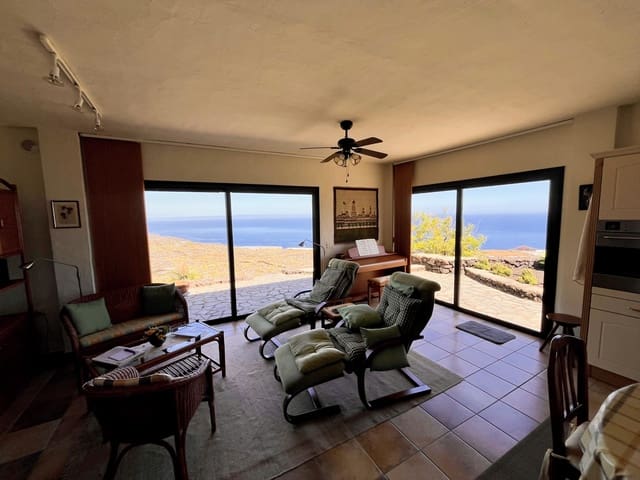 2 bedroom Villa for sale in Frontera - € 475,000 (Ref: 9834303)