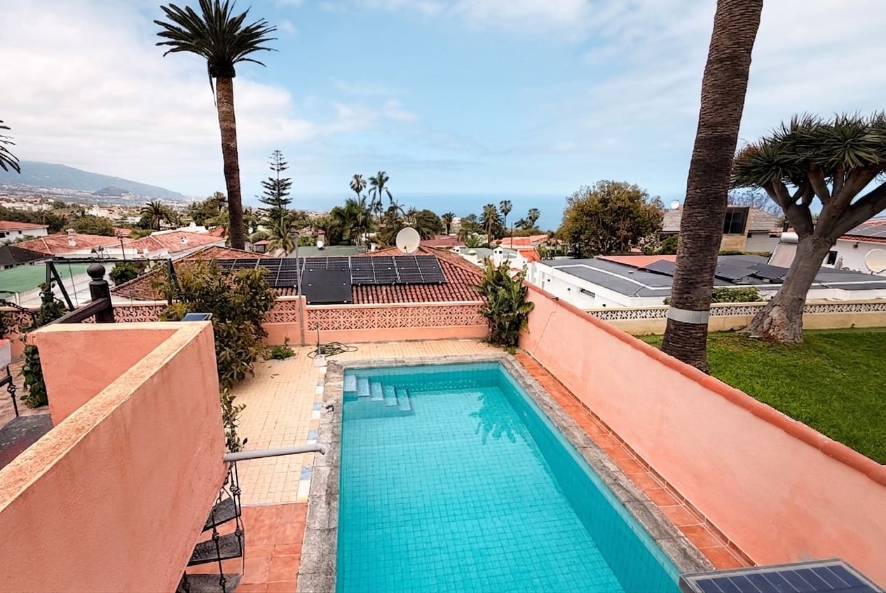 4 slaapkamer Villa te koop in La Orotava met zwembad garage - € 545.000 (Ref: 9850423)
