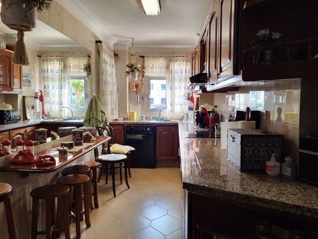4 camera da letto Appartamento in vendita in Puerto de la Cruz con garage - 330.000 € (Rif: 9854461)