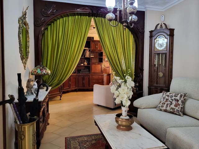 4 camera da letto Appartamento in vendita in Puerto de la Cruz con garage - 330.000 € (Rif: 9854461)