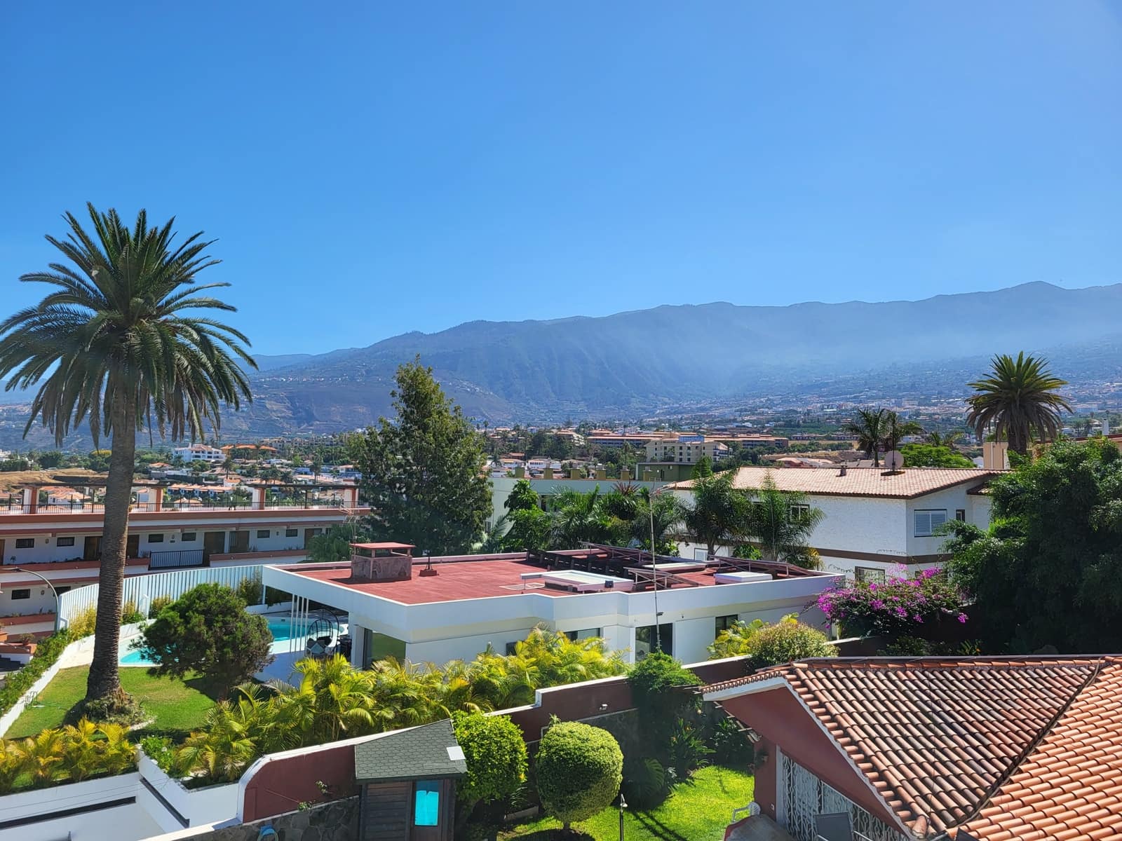 3 quarto Moradia para venda em Puerto de la Cruz com piscina - 640 000 € (Ref: 9861036)