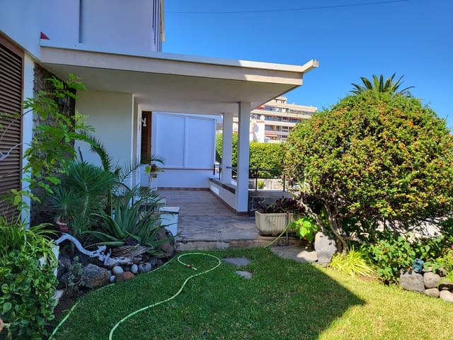 3 quarto Moradia para venda em Puerto de la Cruz com piscina - 640 000 € (Ref: 9861036)