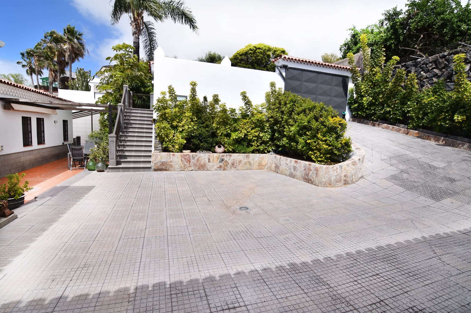 3 slaapkamer Villa te koop in La Matanza de Acentejo met zwembad - € 1.800.000 (Ref: 9863493)