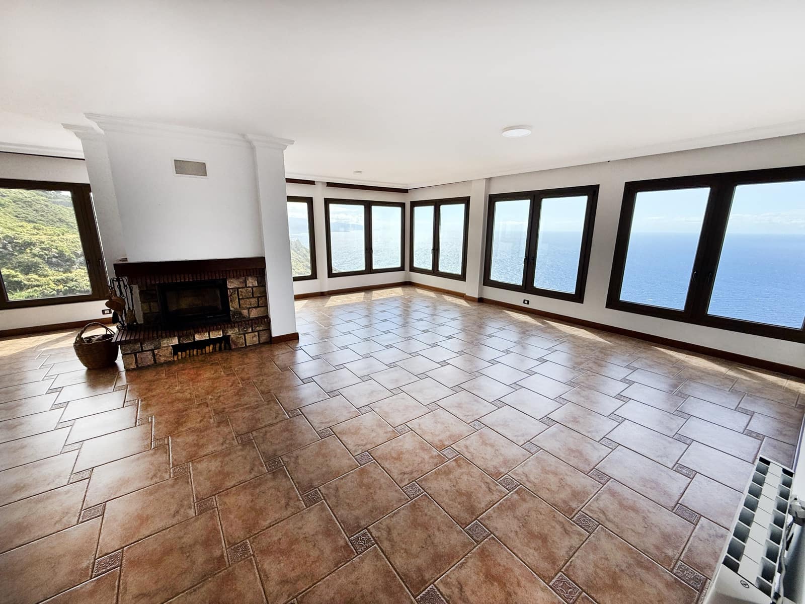 3 slaapkamer Villa te koop in La Matanza de Acentejo met zwembad - € 1.800.000 (Ref: 9863493)