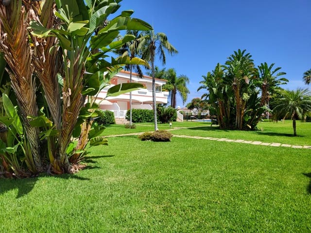 1 Zimmer Apartment zu verkaufen in Puerto de la Cruz mit Pool Garage - 275.000 € (Ref: 9882672)