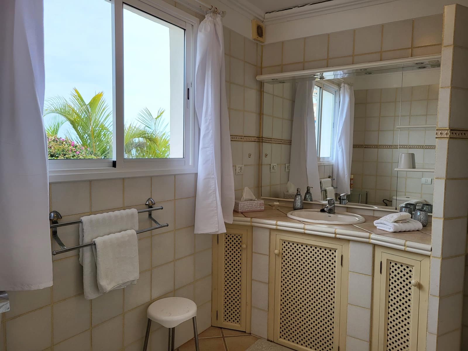 3 Zimmer Villa zu verkaufen in El Sauzal mit Pool Garage - 669.000 € (Ref: 9895394)