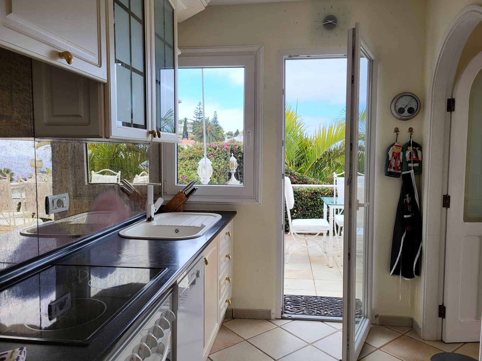 3 Zimmer Villa zu verkaufen in El Sauzal mit Pool Garage - 669.000 € (Ref: 9895394)