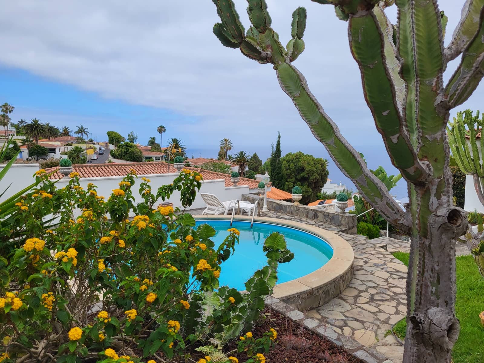 3 Zimmer Villa zu verkaufen in El Sauzal mit Pool Garage - 669.000 € (Ref: 9895394)