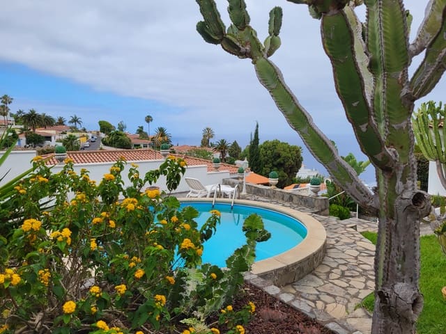 3 Zimmer Villa zu verkaufen in El Sauzal mit Pool Garage - 669.000 € (Ref: 9895394)