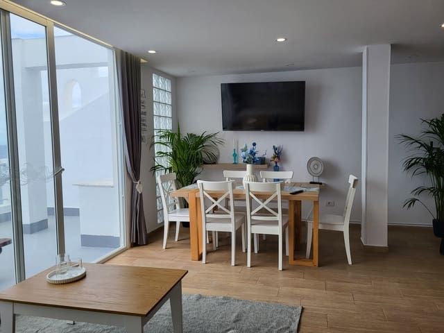 4 sovrum Lägenhet till salu i Puerto de la Cruz - 580 000 € (Ref: 9911890)