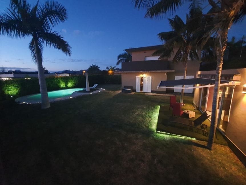 3 soverom Villa til salgs i El Durazno med svømmebasseng - € 1 360 000 (Ref: 9952923)