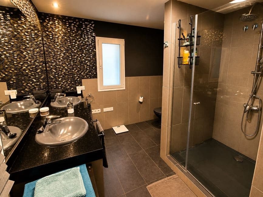 3 soverom Villa til salgs i El Durazno med svømmebasseng - € 1 360 000 (Ref: 9952923)