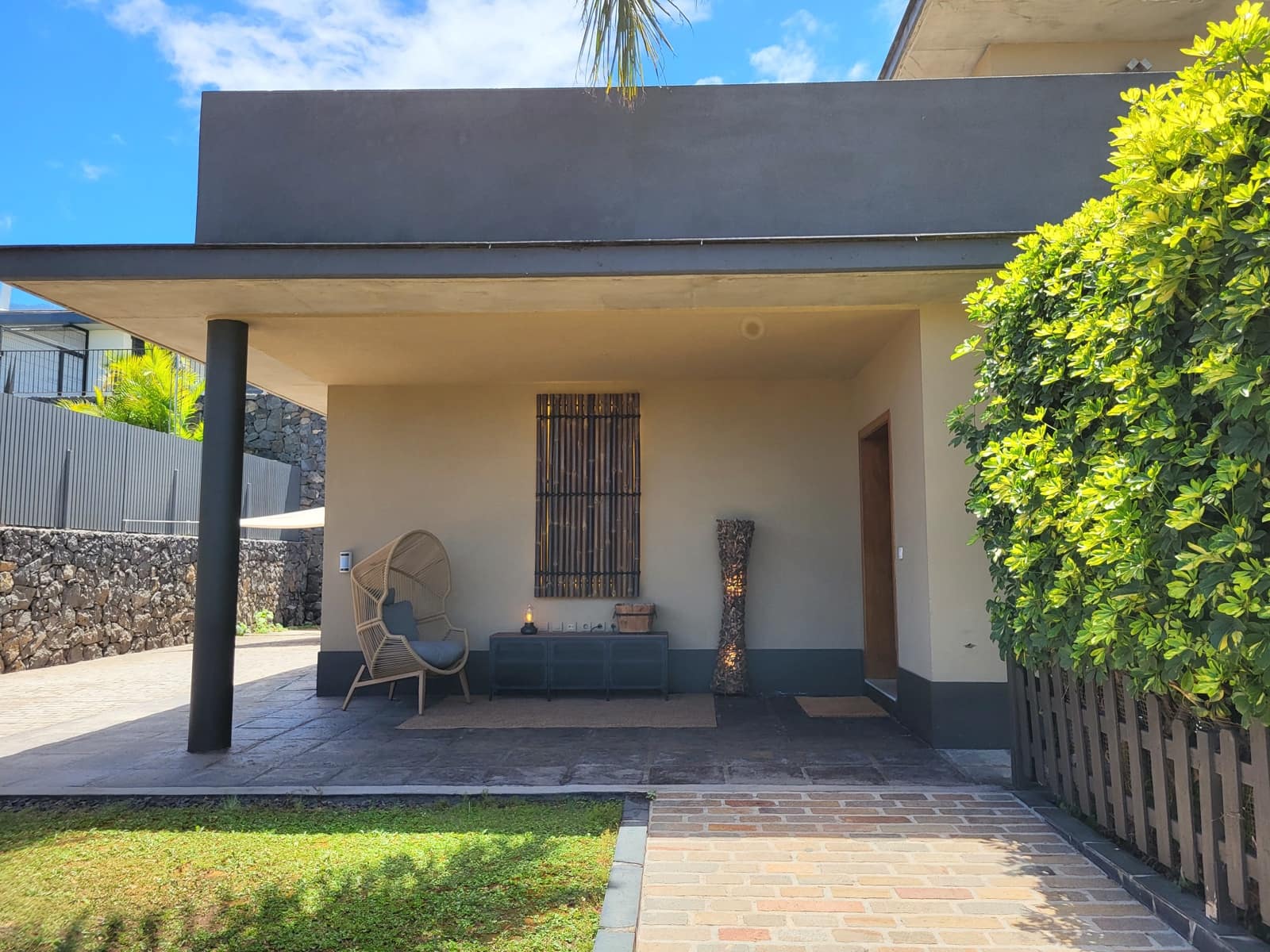 3 bedroom Villa for sale in La Orotava with pool garage - € 1,360,000 (Ref: 9952923)