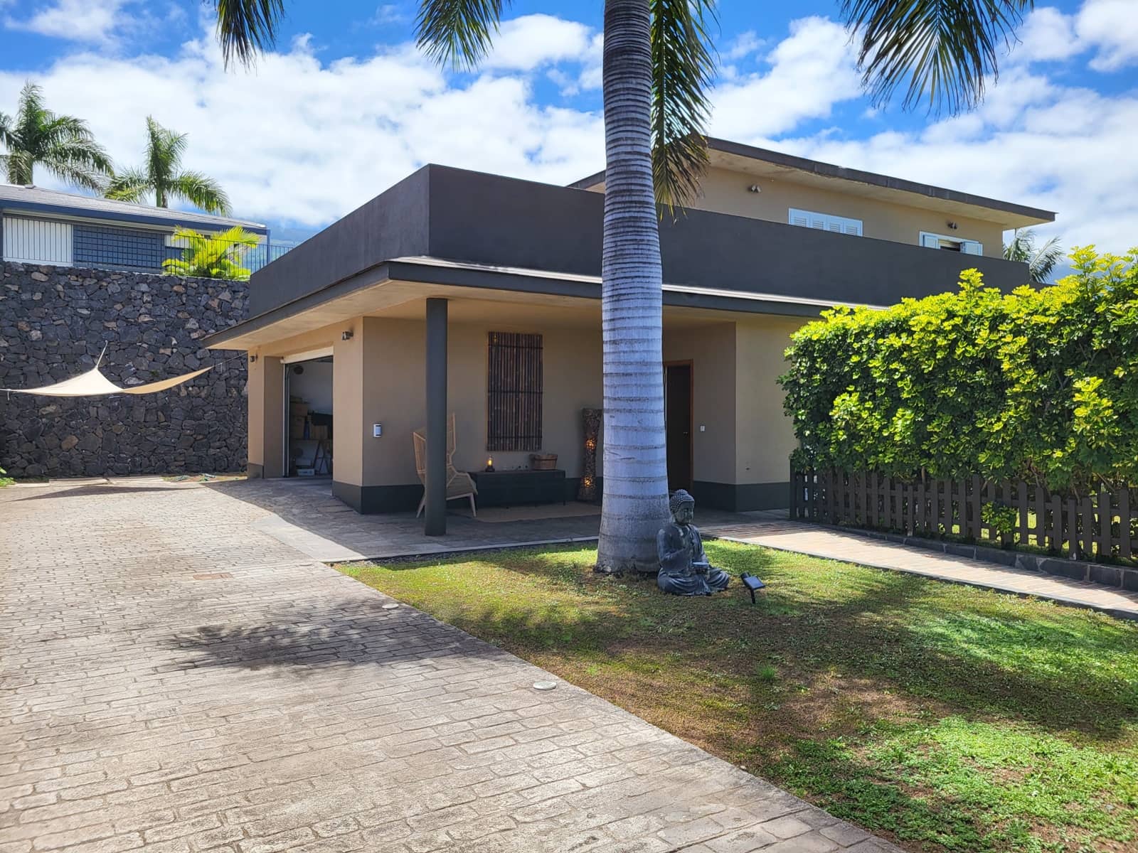 3 bedroom Villa for sale in La Orotava with pool garage - € 1,360,000 (Ref: 9952923)