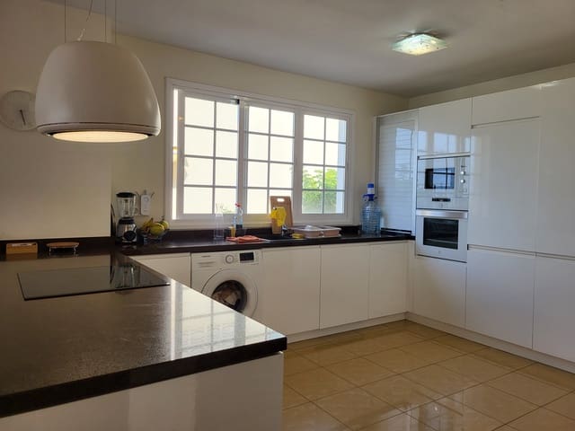 4 soveværelse Villa til salg i El Durazno, Puerto de la Cruz - € 850.000 (Ref: 9972197)