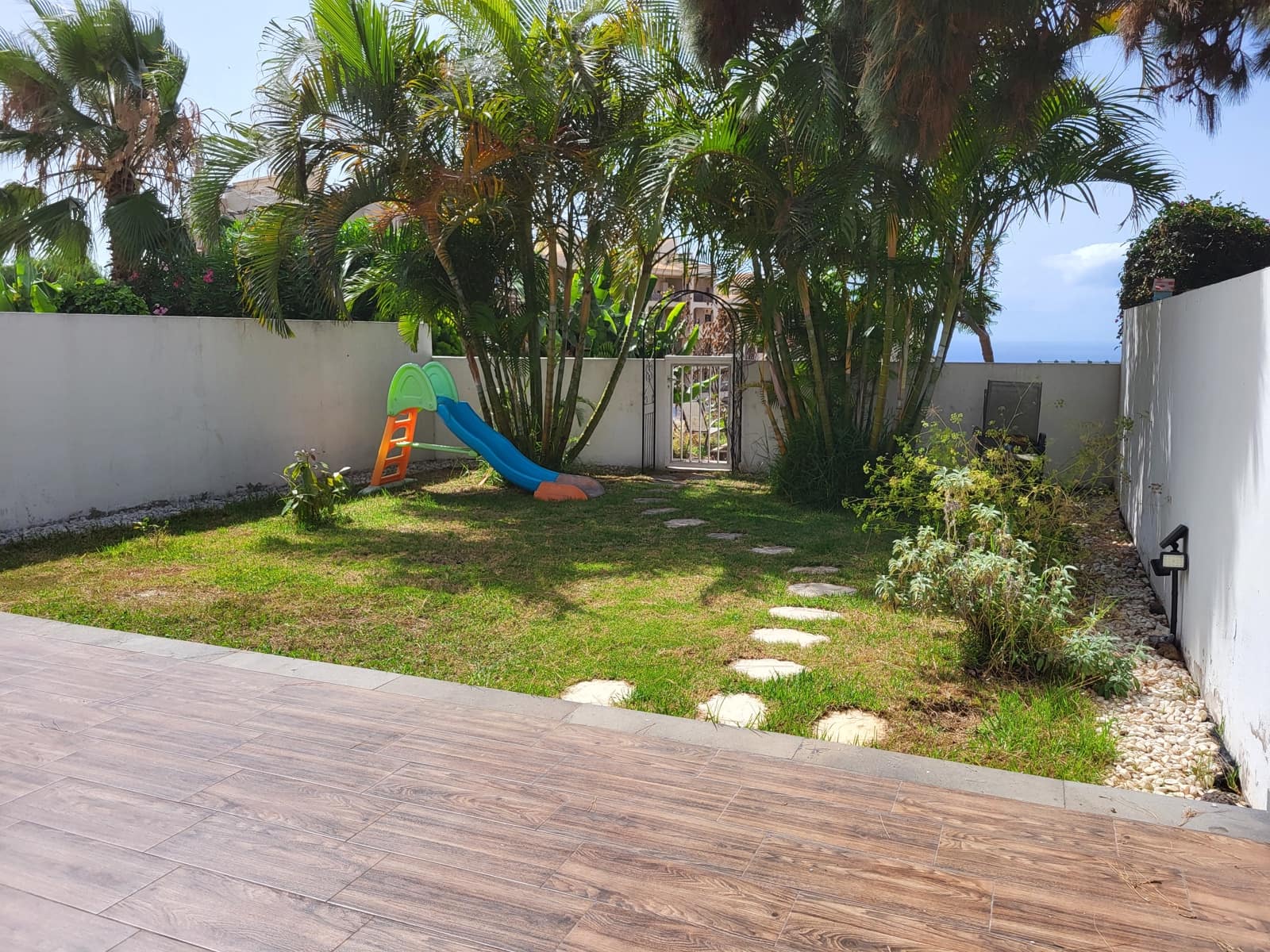 4 soveværelse Villa til salg i El Durazno - € 850.000 (Ref: 9972197)